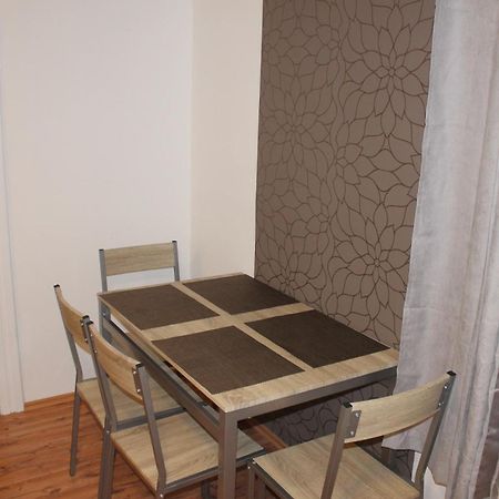 Apartmany Pri Auparku Piest'any Exterior foto
