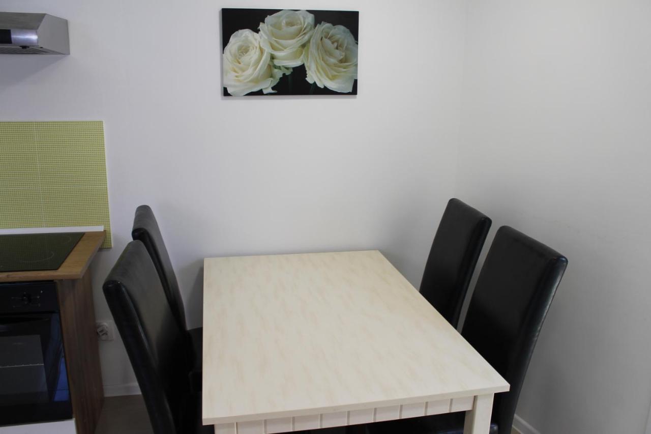 Apartmany Pri Auparku Piest'any Exterior foto